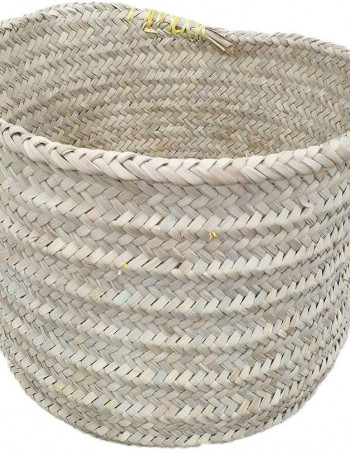 سلة مصنوعة يدويًا من سعف النخيل