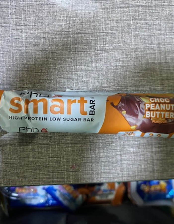 حلويات ومكملات غذاية نباتية وخالية من السكر وبروتين مستوردة