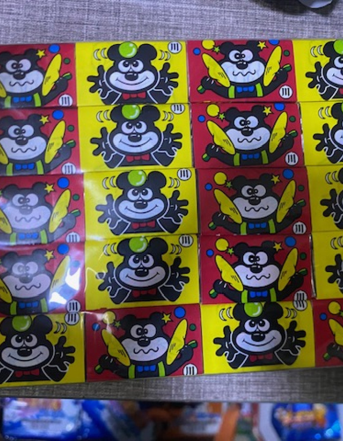 حلويات ومكملات غذاية نباتية وخالية من السكر وبروتين مستوردة